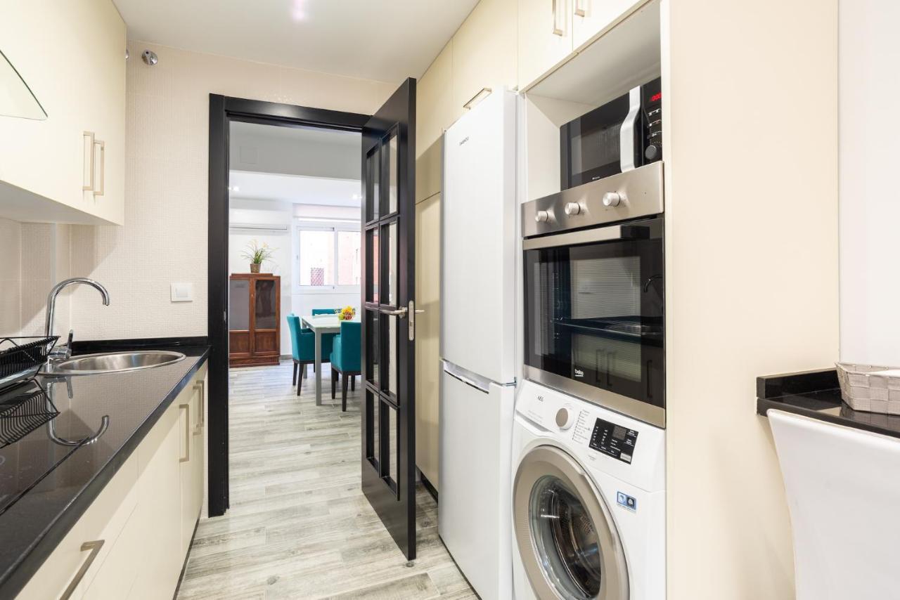 Faro, Bonito Apartamento En La Malagueta Малага Экстерьер фото