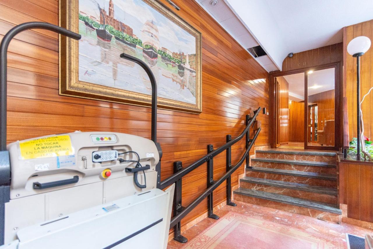 Faro, Bonito Apartamento En La Malagueta Малага Экстерьер фото